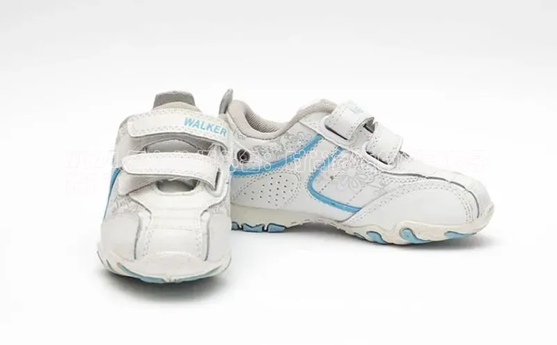 意昂3手游平台官网顺丰2024 年女教师必备：时尚舒适的爆款鞋子
指南