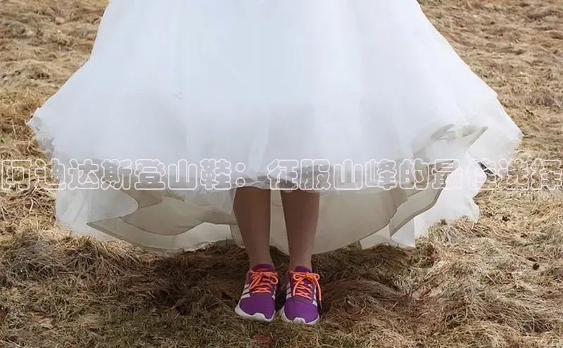 意昂3官网下载挪威主权基金阿迪达斯登山鞋：征服山峰的最佳选择