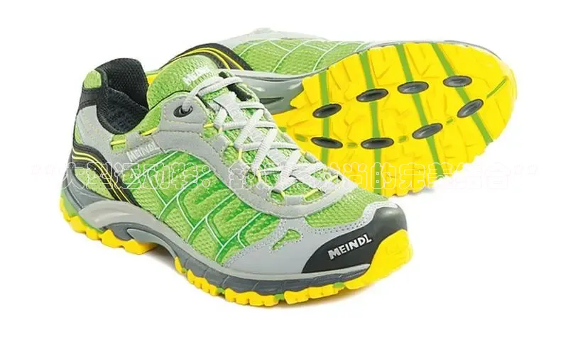 意昂3登陆入口即登录普信公司**大型运动鞋：舒适与时尚的完美结合**